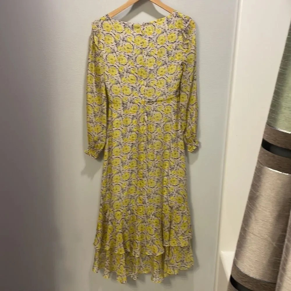Intermix woman’s yellow flower long sleeve dress - Picture 8 of 11